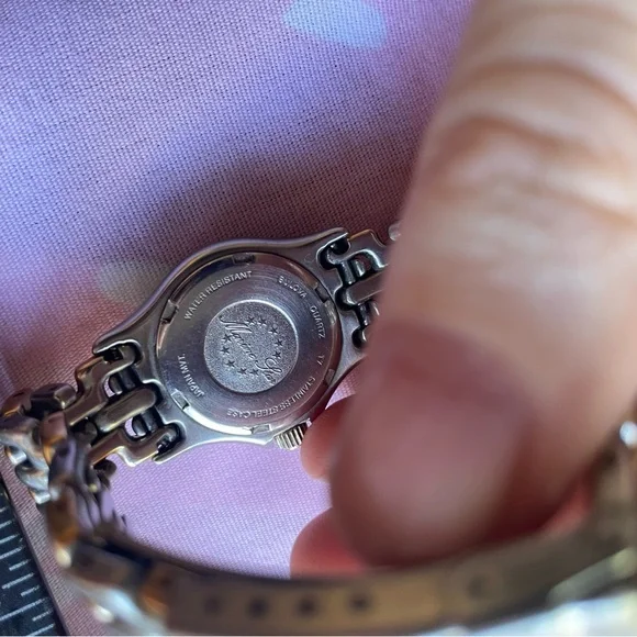 BULOVA Gold Glow in The Dark Numbers & Hands Round Vintage Watch Stainless Steel - Picture 8 of 14